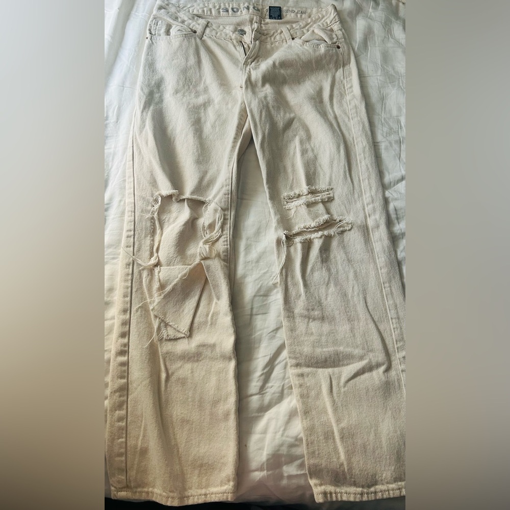 S.O.N.G Cream Low Rise Jeans